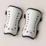 Schienbeinschoner weiß